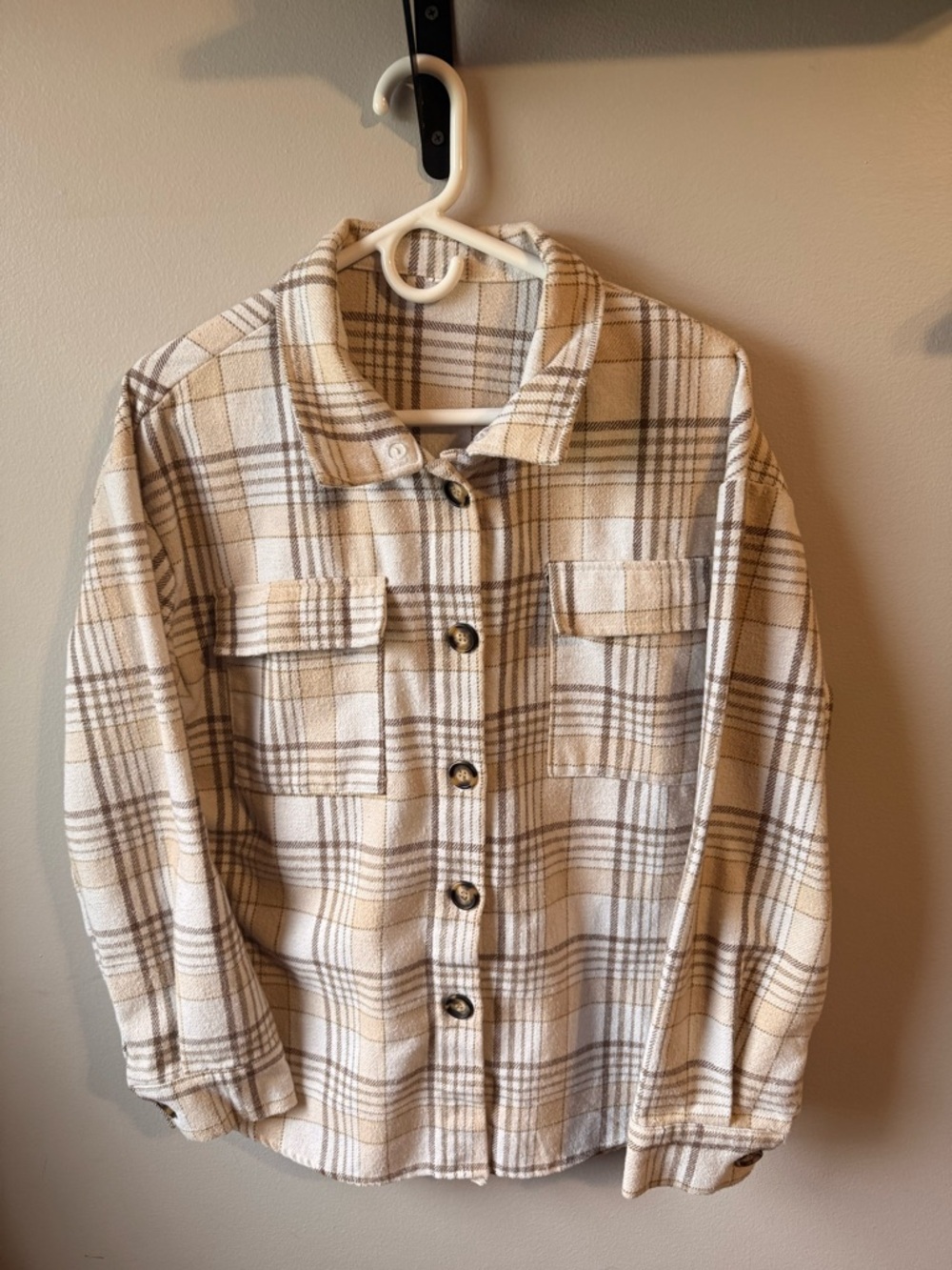 Women’s Plaid Flannel Button Up